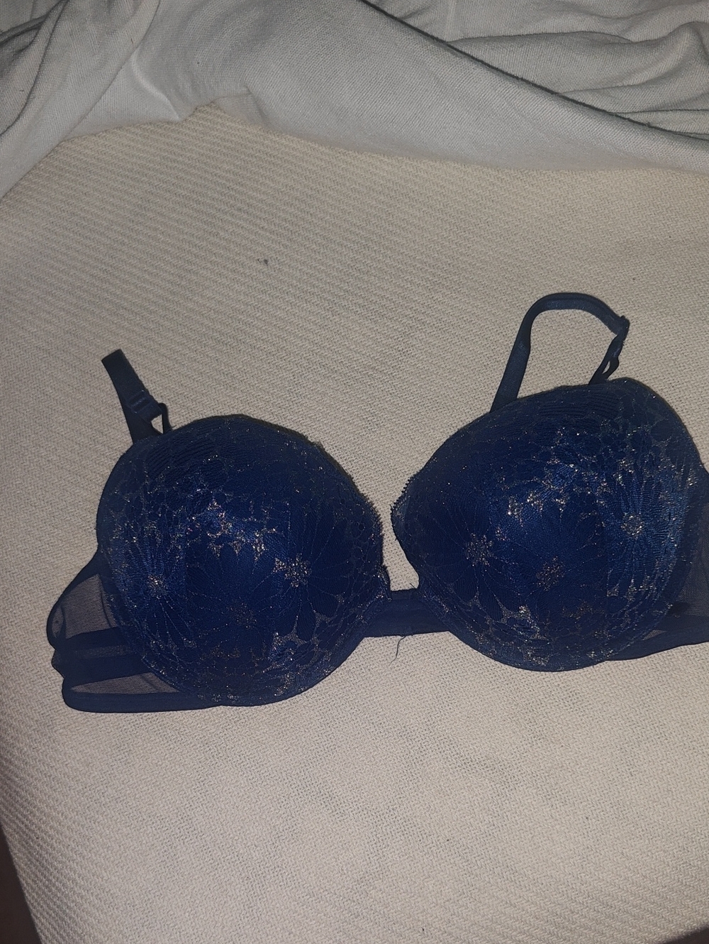 38C Victoria Secret Push up Metallic Lace Navy blue And gold bra